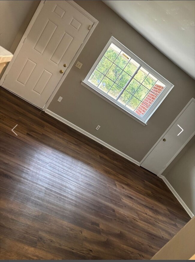 Building Photo - 4812-4814 Pawnee Trail Unit 4812