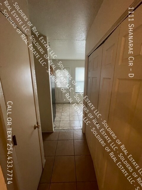 Photo - 1111 Shanarae Cir Apartment Unit D