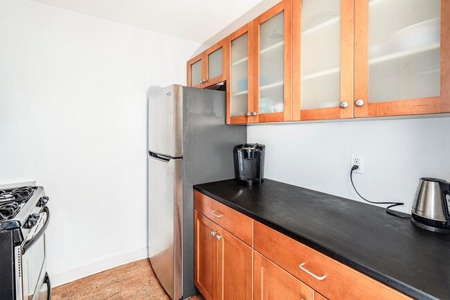 Photo - 222 Montgomery St Unidad 1D