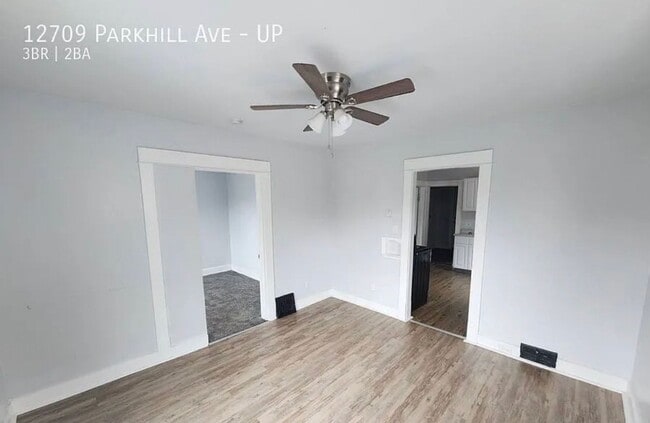 12709 Parkhill Ave Unidad Up