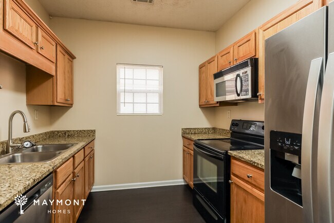 Photo - 304 Draba Ln