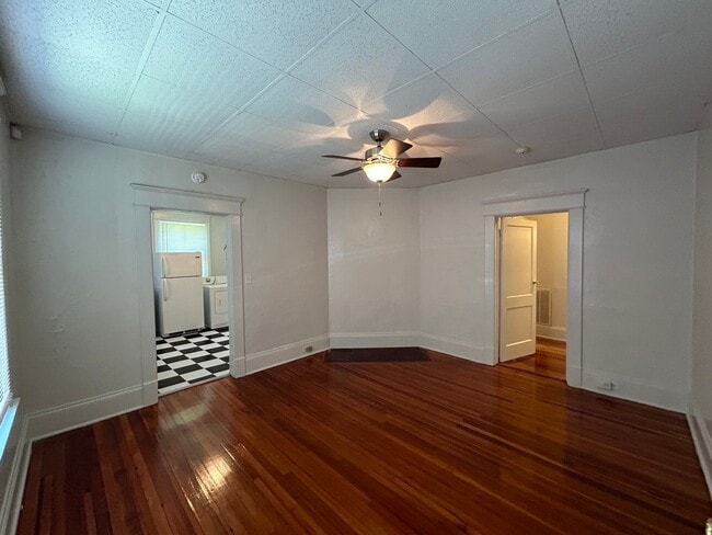 Photo - Great Single Family House - Walk to Duke or Downtown Durham!