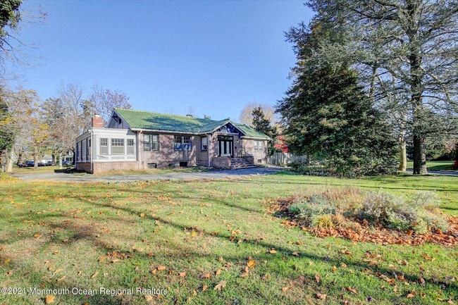 Photo - 589 Westwood Ave