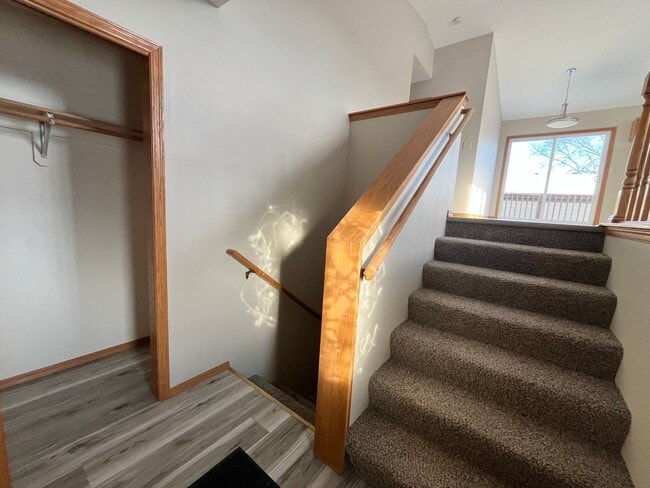 Photo - 5 Bed/2 Bath West Side Home!