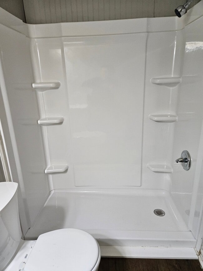 16 Linder Rd Unit 2