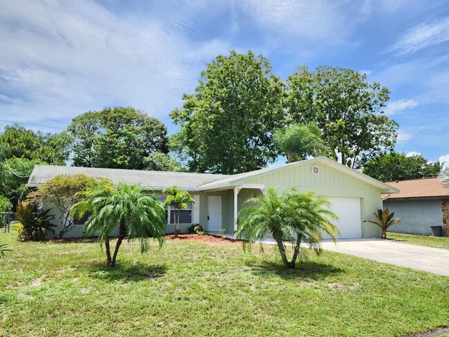 Building Photo - 1680 SE Minorca Ave Rental