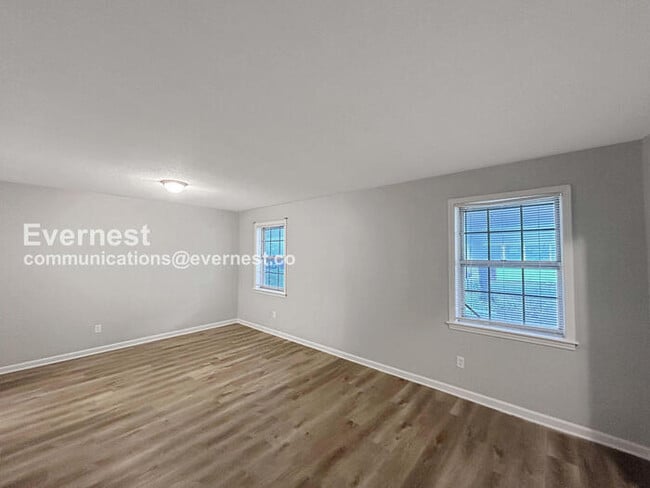 Photo - 3500 Panbrook Cove