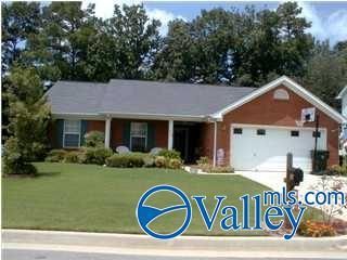 Building Photo - 139 Brass Oak Dr