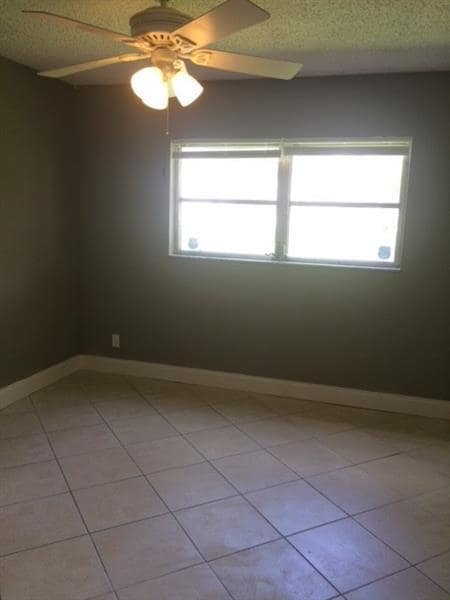 Photo - 5317 NW 18th St Unit 2B