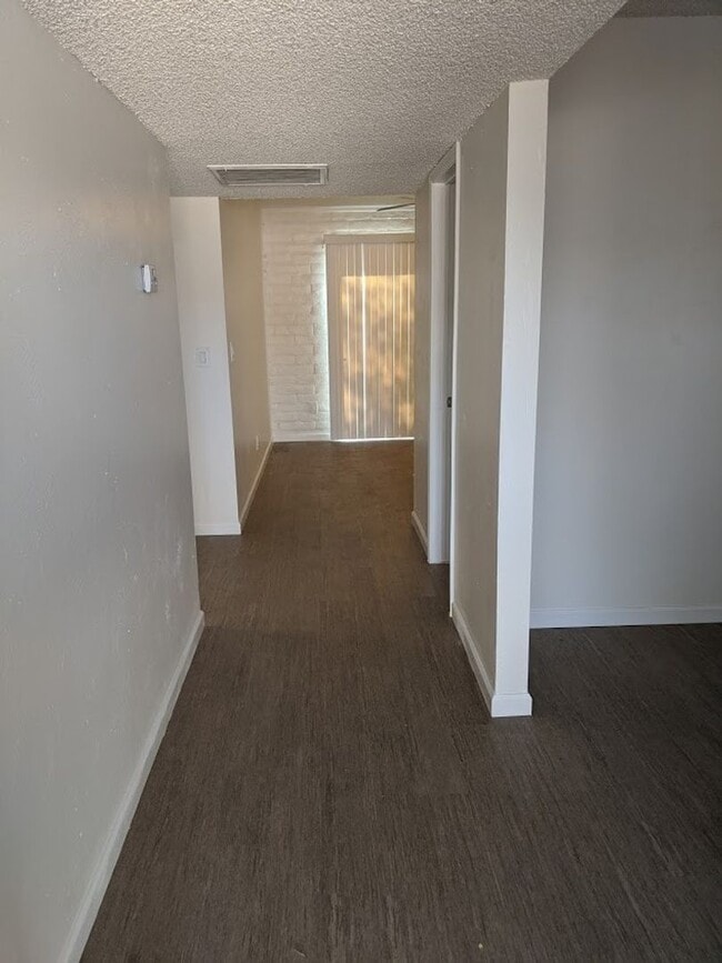 Photo - 4547 E Bellevue St