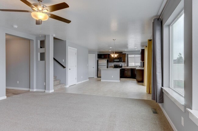 Photo - 4 Bed/2.5 Home In Kuna! - Pets Welcome!