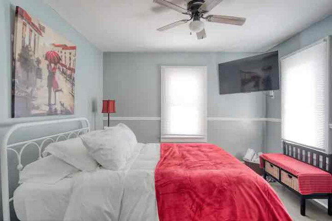 Building Photo - 1225 N Colorado Ave Rental