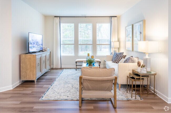 2 BR, 2 BA - Windsor, 1536 SF