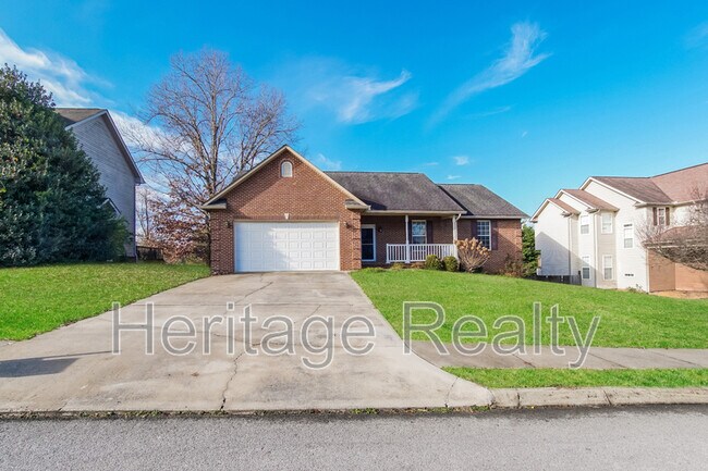 Photo - 880 Glenfield Dr