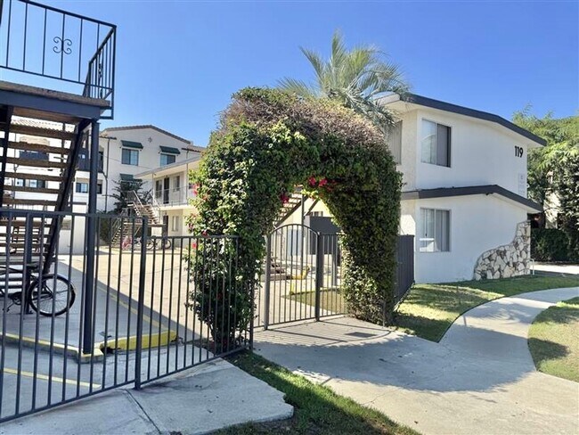Photo - Courtyard Apartments