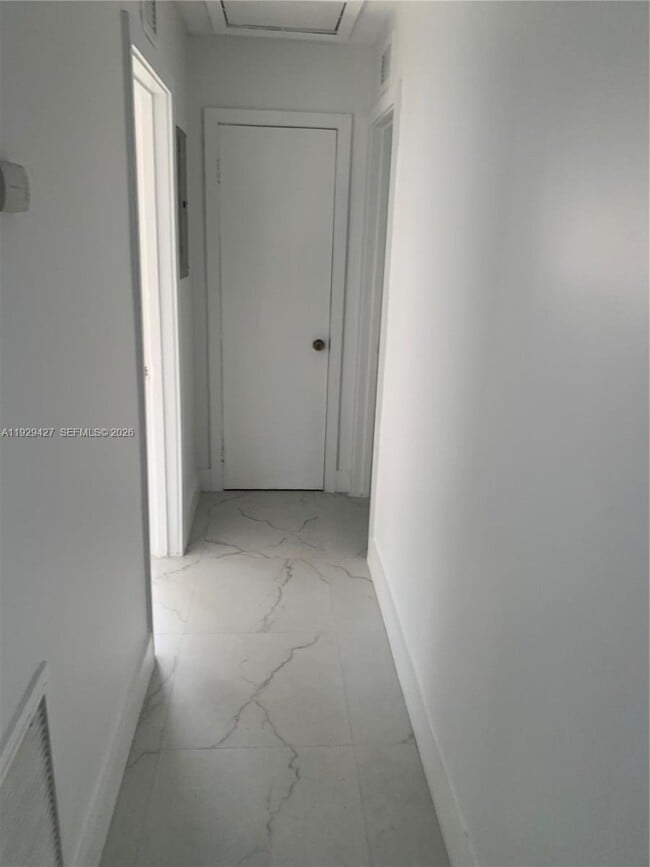 Photo - 14301 SW 105th Ave