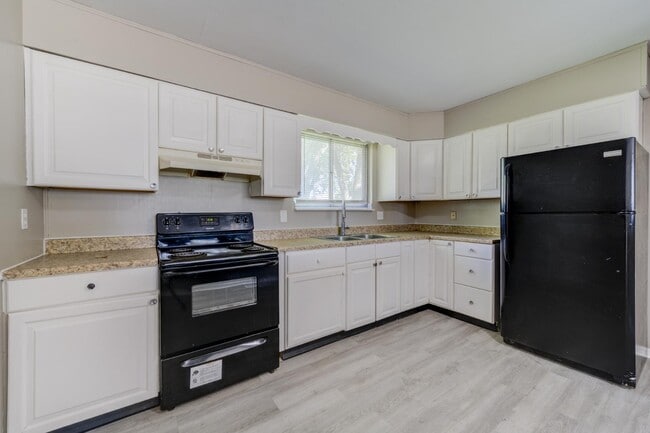 Photo - 1710 Kay Dr