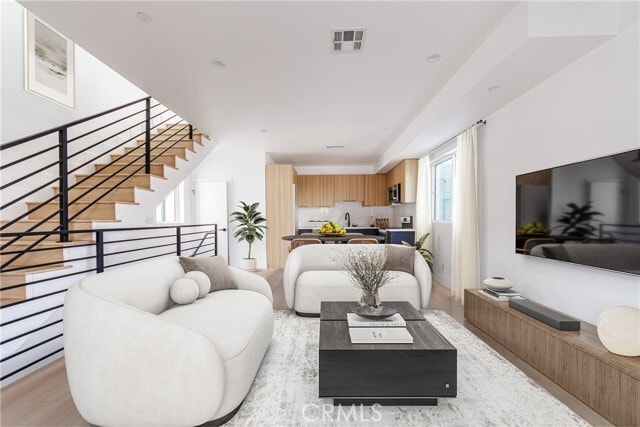 Photo - 13461 Beach Ave