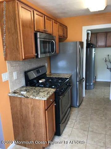 Photo - 316 Northrop Rd