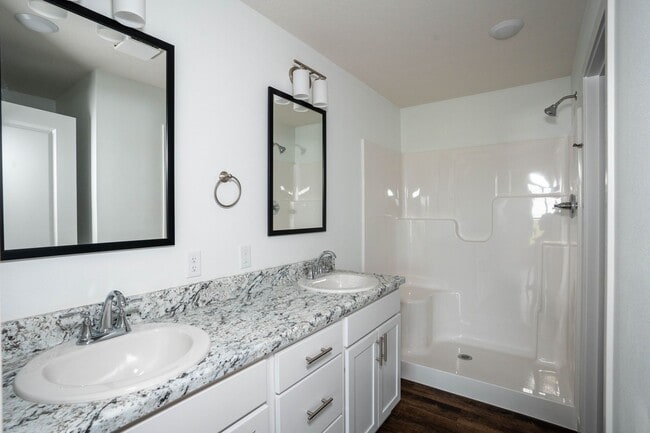 Photo - BRAND NEW 4 BEDROOM HOME