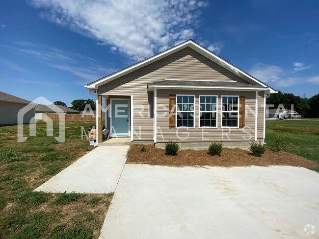 Building Photo - Home for Rent in Logan, AL!!! Available to...