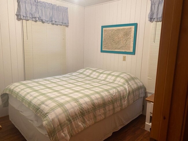 Photo - 1/1 Tiny house on the creek