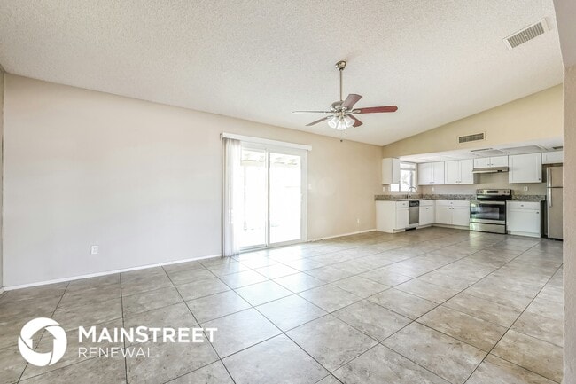 Photo - 9022 N 63rd Dr