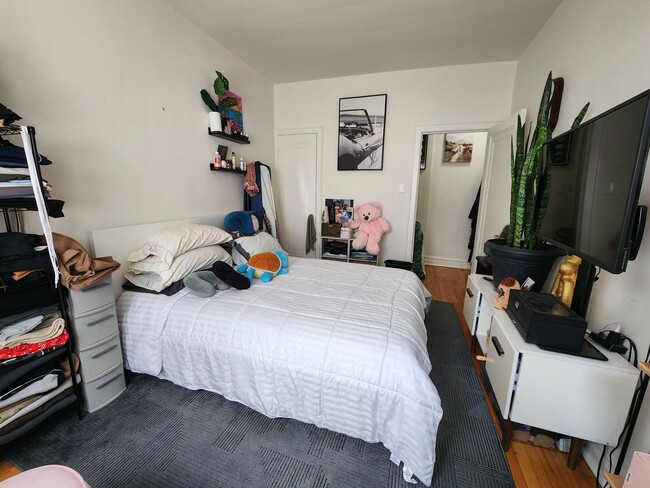 Photo - Spacious and Bright 1 Bedroom in Northpark Unit 5358K-1