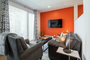 STUDIO, 1BA - 569SF