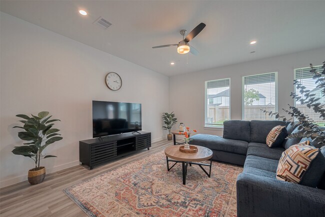 Photo - 3113 Crown Gate Dr