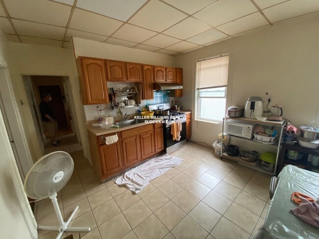 Building Photo - 48 Warren Ave Unit 3 Rental
