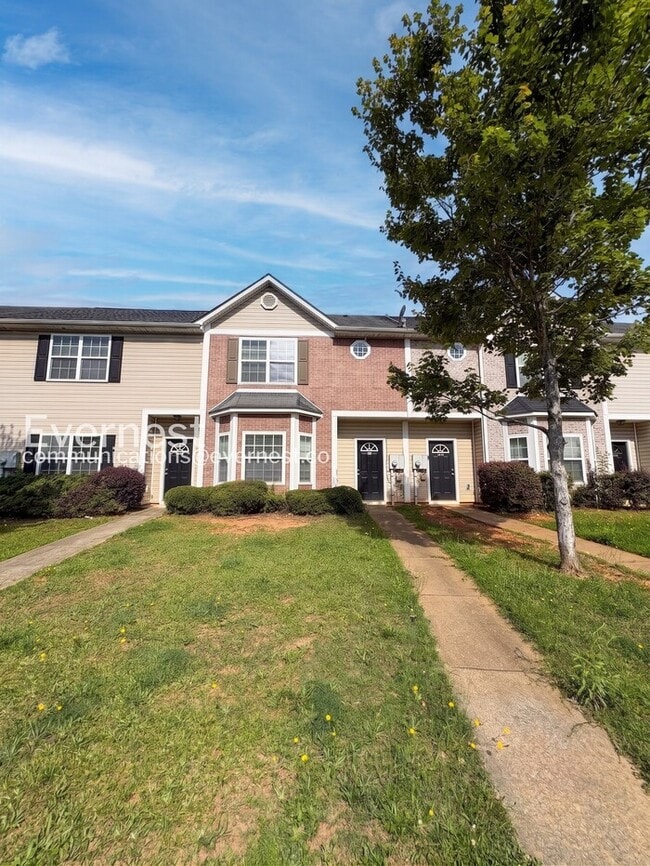 Building Photo - 8641 Thomas Ln