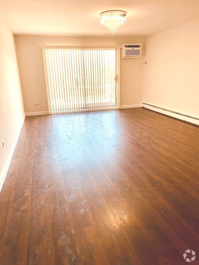 Building Photo - 8974 N Western Ave Unit 309 Rental