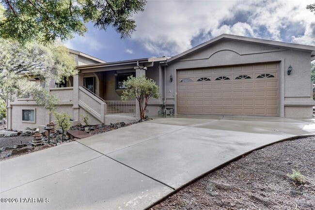 Building Photo - 611 Heather Brook Cir