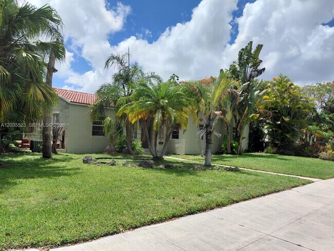 Photo - 9600 N Miami Ave