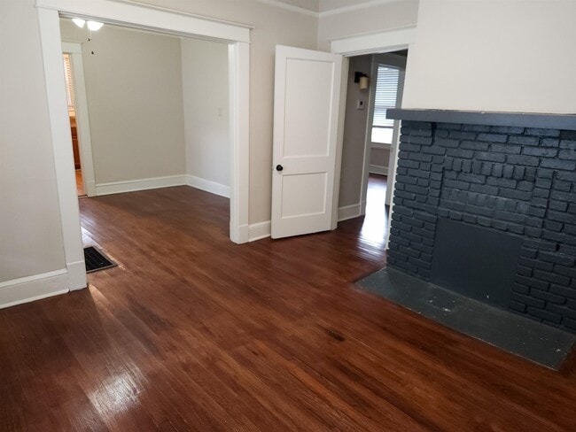 Photo - 3549 Marion Ave