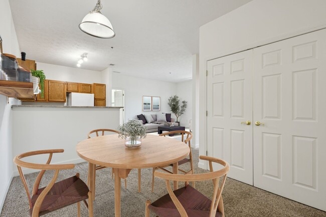 Oxford - 1 Bed / 1 Bath - 922 Sq.Ft.