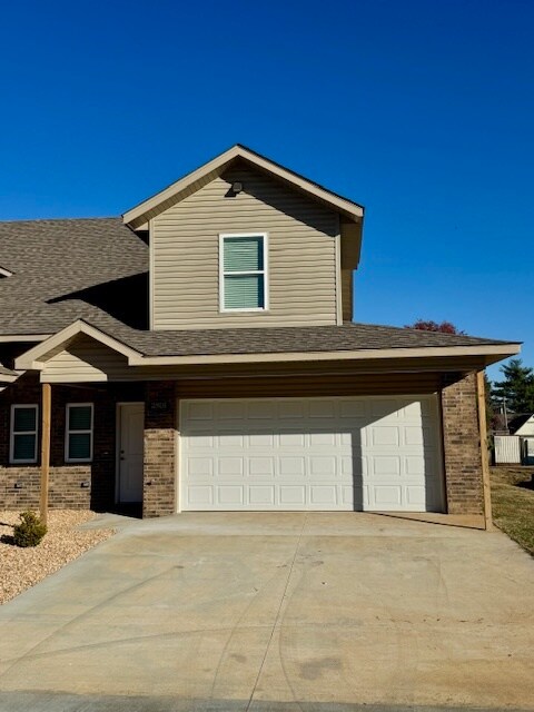 Photo - 2800 W Mockingbird Ln