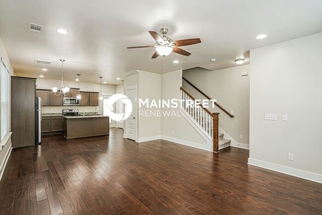 Photo - 3 Bedroom Pet-Friendly Home in HERMITAGE, TN with Main Street Renewal