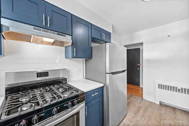 Photo - 2719 W Berwyn Ave Unit 2