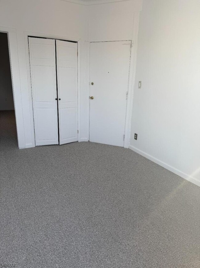 Photo - 402 60th St Unidad 6