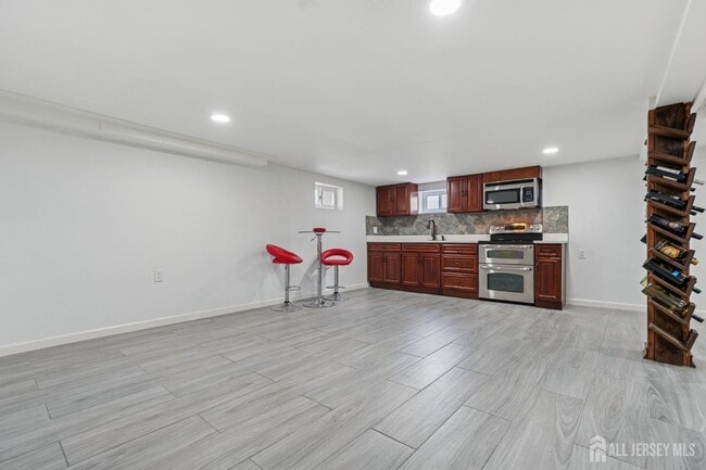 Photo - 50 Dayton Ave