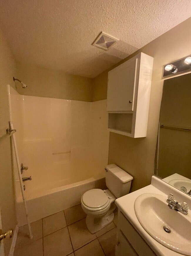 Photo - Dunwoody Subdivision