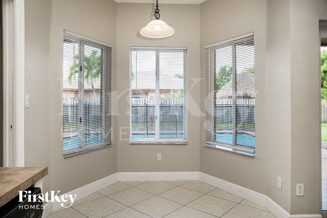 Photo - 13233 SW 203rd St