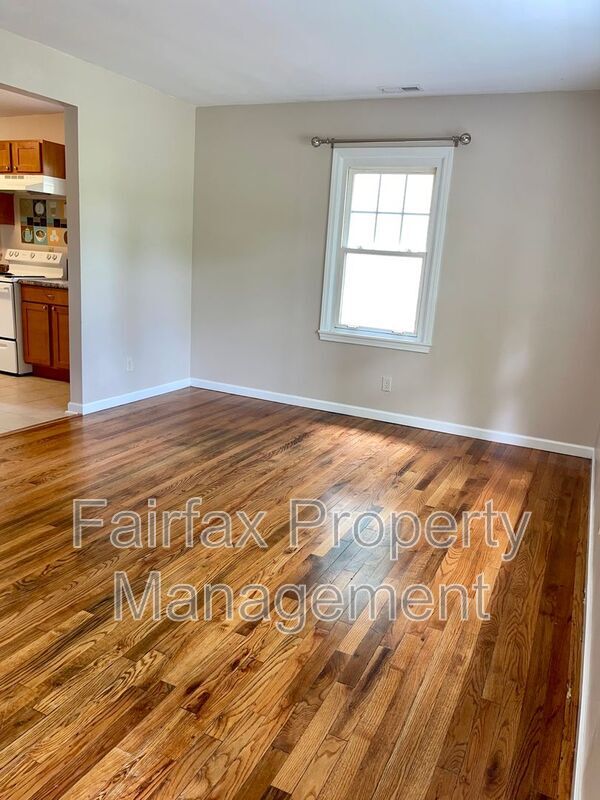 Photo - 430 Potter St