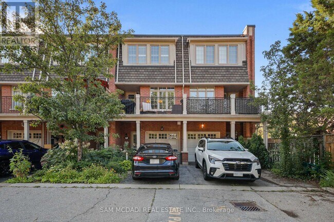 Photo - 95 Kerr St
