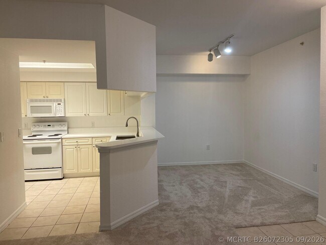 Photo - 3021 Alcazar Pl Unit 306