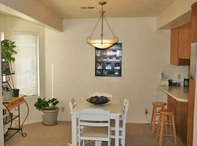 Photo - 38 E 200 S