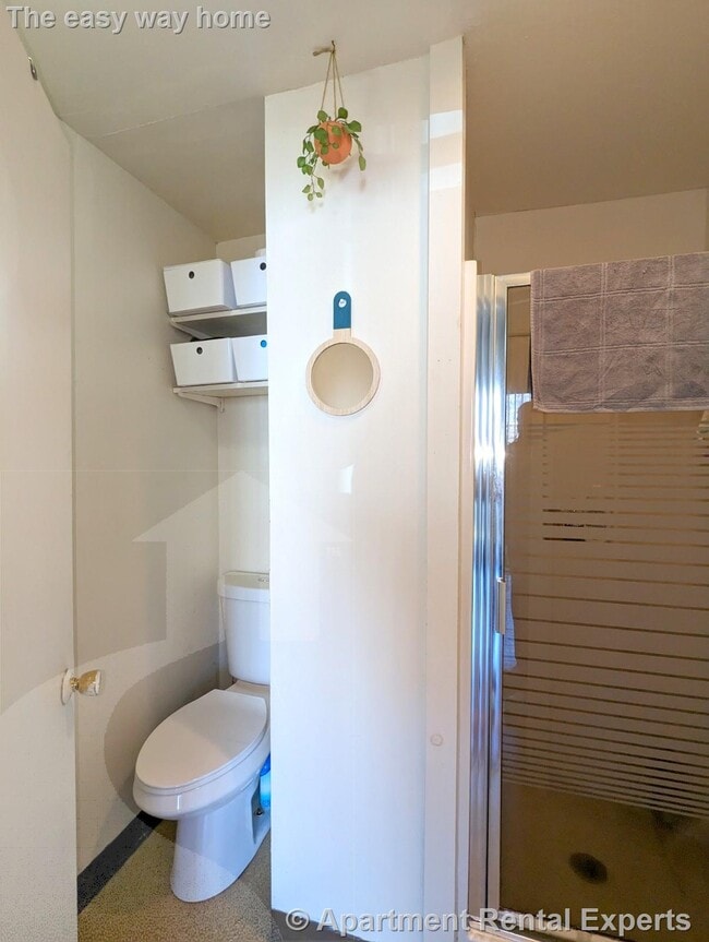 Photo - 8 Evergreen Square