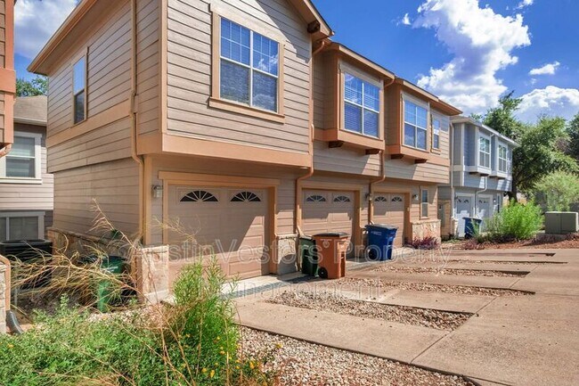 Photo - 2917 Saville Loop